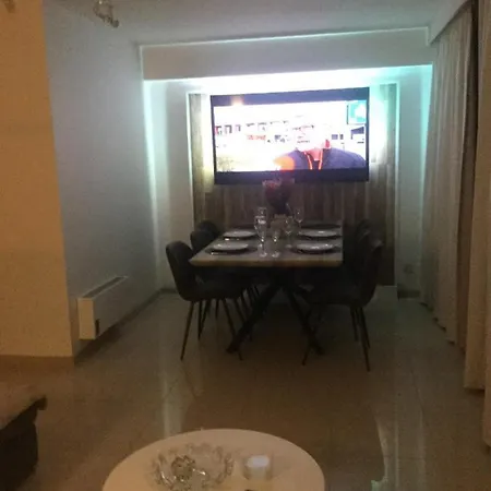 Zeezicht Apartment *